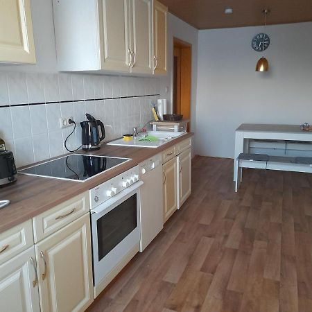 2 Raum Wohnung Im Dg Zwickau Exterior photo