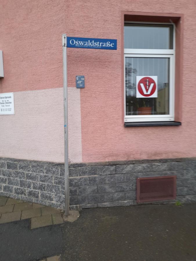 2 Raum Wohnung Im Dg Zwickau Exterior photo